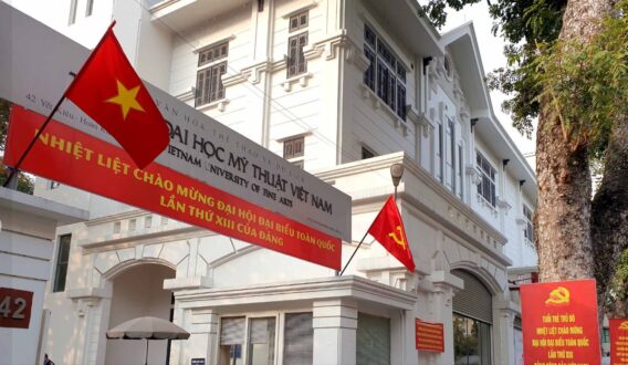 Trường ĐH Mỹ Thuật Việt Nam Tổ Chức Triển Lãm Mỹ Thuật Sinh Viên 2024
