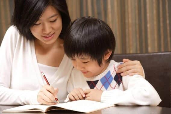 10 Công Việc Làm Thêm Lương Cao Dành Cho Sinh Viên