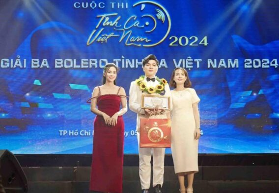 Sinh Viên ĐH Duy Tân Giành Giải 3 Cuộc Thi "Tình Ca Việt Nam 2024"