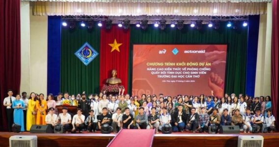Gần 500 Sinh Viên Tham Gia Dự Án "Nâng Cao Nhận Thức Về Phòng Chống Quấy Rối Tình Dục"