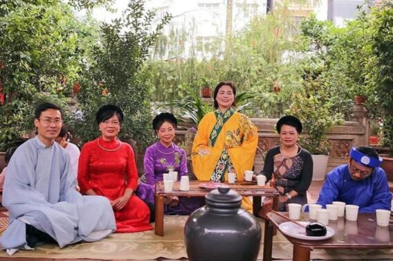 Sinh Viên Triển Khai Chương Trình "Bảo Tàng Sống" Truyền Cảm Hứng Về Nhạc Cổ