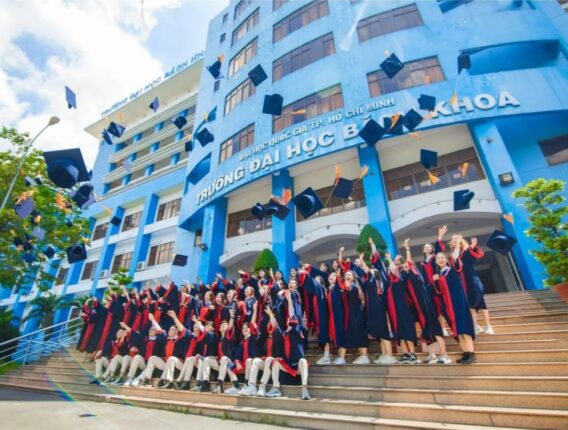 Trường ĐH Bách Khoa Khảo Sát Lại Sinh Viên Bố Trí Lại Nơi Tổ Chức Lễ Tốt Nghiệp