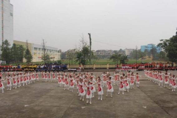 Sôi Nổi Hội Thi Dân Vũ Trong Đoàn Viên Sinh Viên Trường ĐH Thái Nguyên