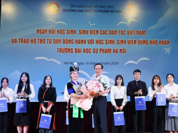 ngay hoi sinh vien