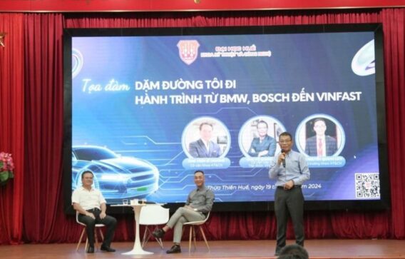Sinh viên Huế giao lưu, trao đổi và chia sẻ về công nghệ kỹ thuật ô tô