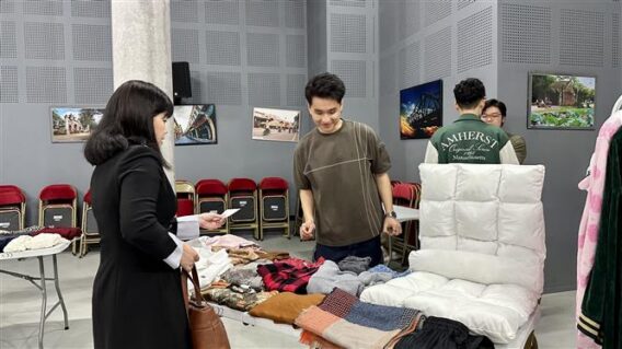 vna potal sinh vien viet nam tai phap to chuc hoi cho ung ho dong bao va chien si hoang sa truong sa 7310731