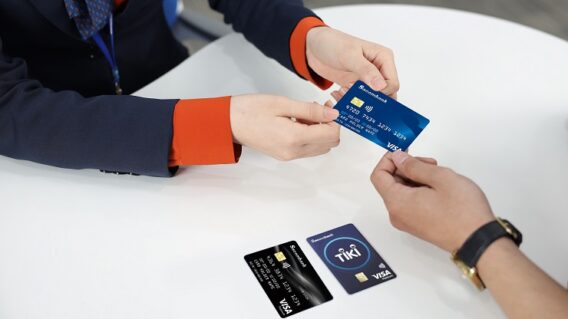 Đây là thẻ tín dụng dành cho sinh viên, mang đến nhiều ưu đãi và tiện ích tài chính, giúp sinh viên dễ dàng quản lý chi tiêu và tận hưởng các khuyến mãi hấp dẫn.