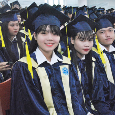 tot nghiep cao dang goi la gi 4