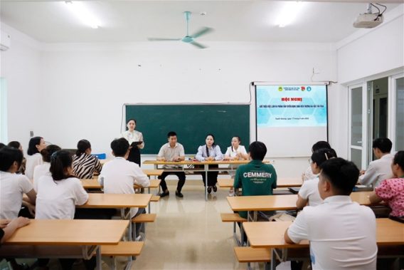 Đại học tuyển dụng và những thông tin quan trọng cần biết