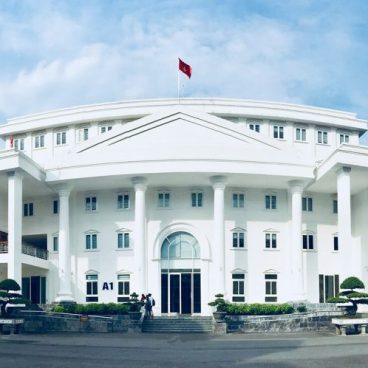 Du lịch học trường nào cơ hội và lựa chọn tốt nhất cho sinh viên