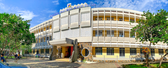 Hệ thống sinh viên tiện ích thông minh hỗ trợ học tập và quản lý