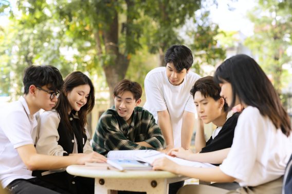 Hỗ trợ sinh viên và những thông tin quan trọng cần biết 1 Hỗ trợ sinh viên và những thông tin quan trọng cần biết