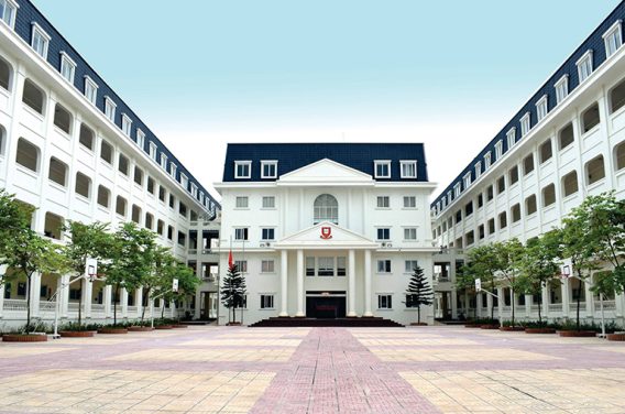 Trường THPT HES môi trường giáo dục hiện đại và định hướng phát triển toàn diện