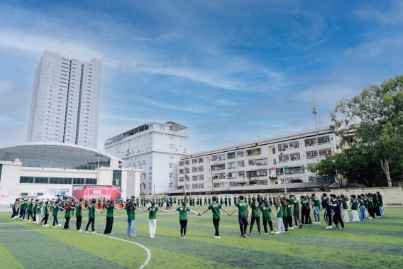 Trường quản trị kinh doanh lựa chọn hàng đầu cho sinh viên yêu thích kinh tế