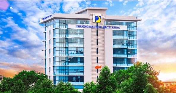 Sinh Viên DUT: Học Tập, Cuộc Sống Và Cơ Hội Phát Triển Tại Đại Học Bách Khoa Đà Nẵng 2 DUT