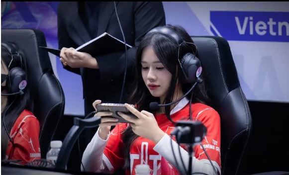 sinh vien aya