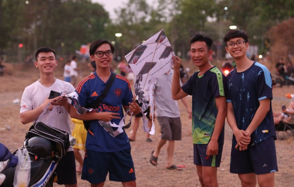 Sinh viên có được nghỉ hè không? Tất cả những điều bạn cần biết 2 sinh vien tha dieu