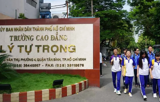 cao đẳng lý tự trọng 